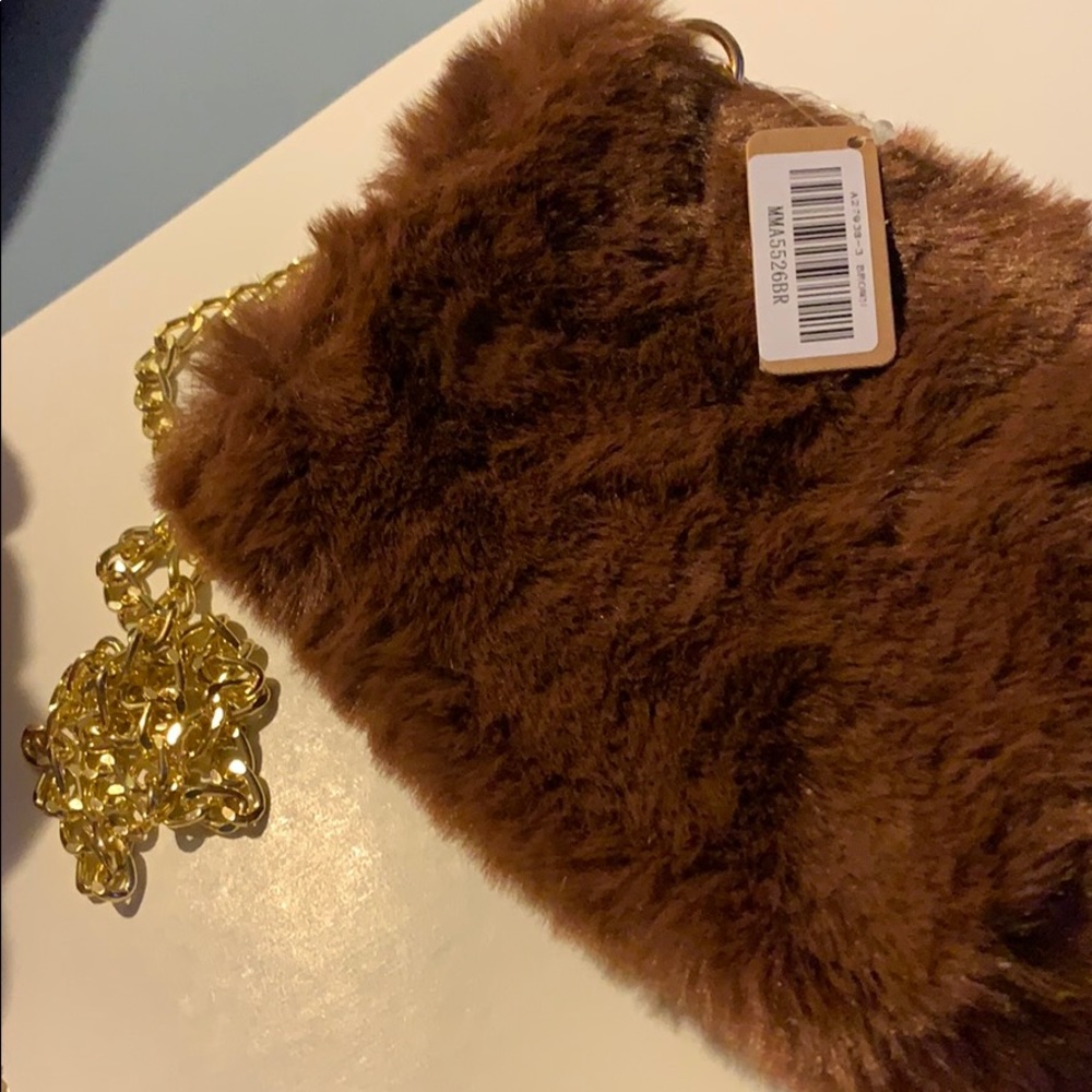 Brown shoulder bag